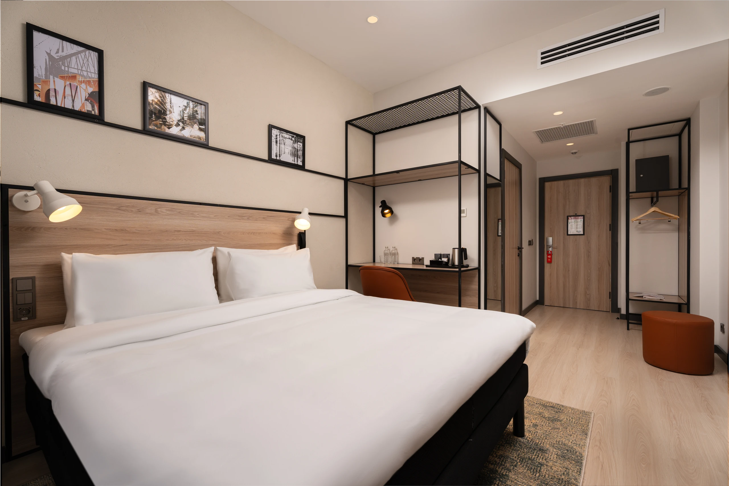 Ibis Hotel — view 30